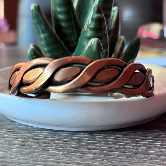 🔜 
Copper Rope Bracelet - Picture 2 of 7